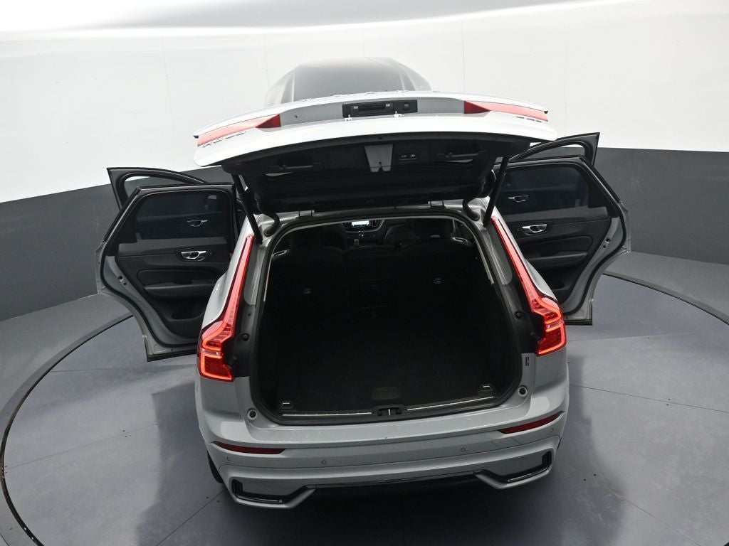 2025 Volvo XC60 Plus