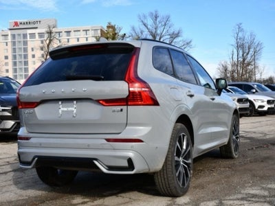 2025 Volvo XC60 B5 Plus