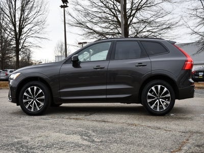 2025 Volvo XC60 B5 Plus