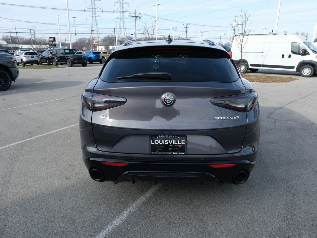 2024 Alfa Romeo Stelvio Veloce