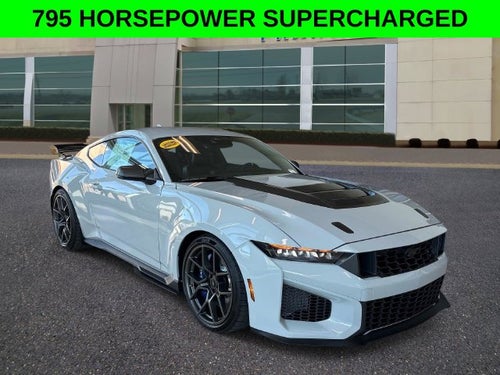 2026 Ford Mustang Dark Horse