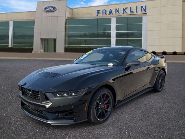 2026 Ford Mustang Dark Horse