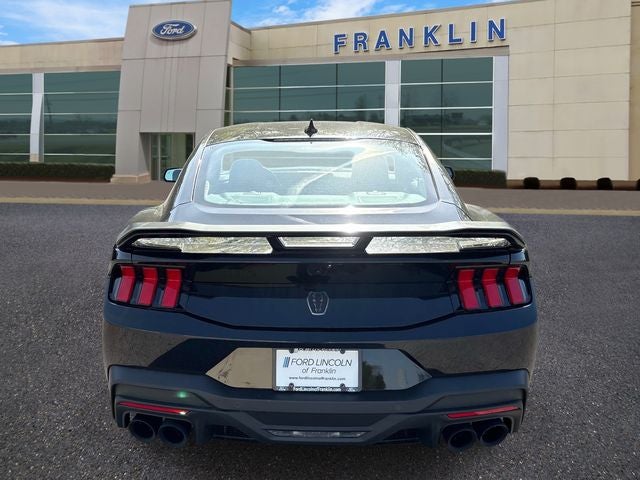 2026 Ford Mustang Dark Horse