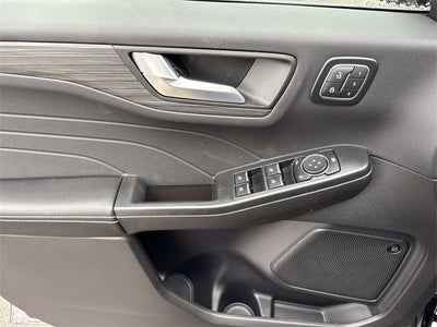 2026 Ford Escape Hybrid Platinum