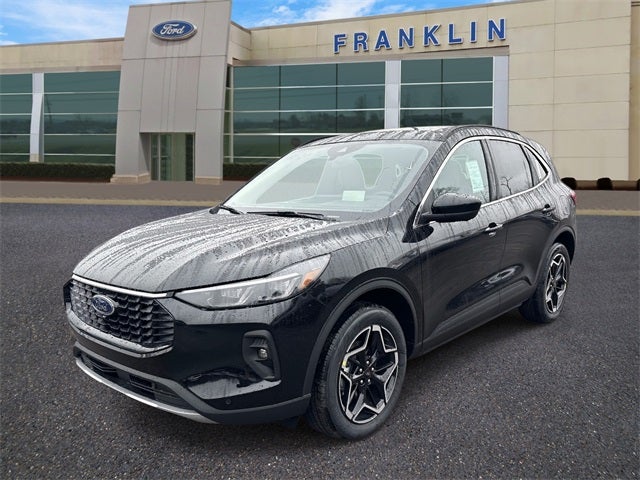 2026 Ford Escape Hybrid Platinum