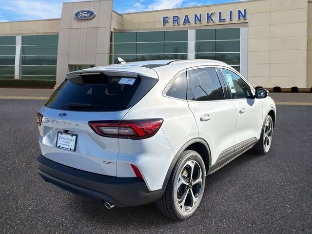 2026 Ford Escape Hybrid ST-Line Select