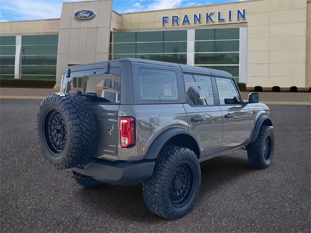 2025 Ford Bronco Base