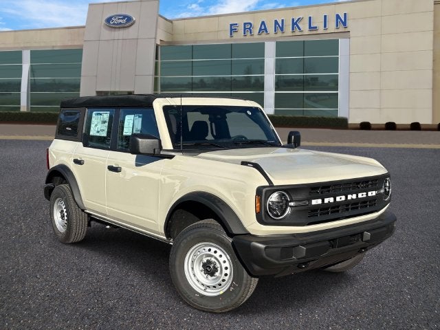 2026 Ford Bronco 4-Door Base