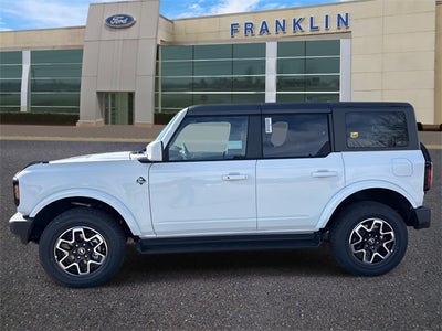 2025 Ford Bronco Outer Banks