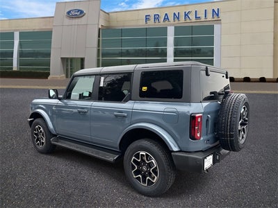 2025 Ford Bronco Outer Banks