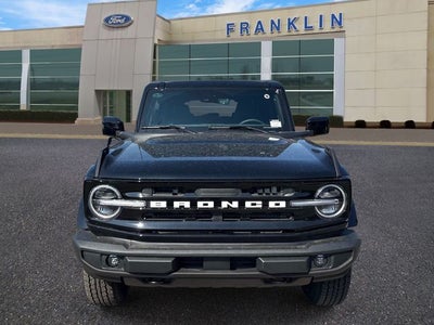 2026 Ford Bronco Outer Banks
