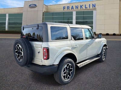 2025 Ford Bronco Outer Banks