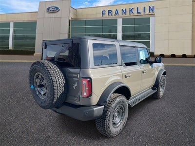 2025 Ford Bronco Outer Banks