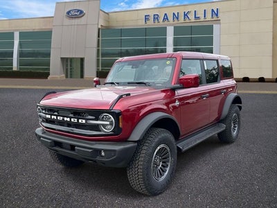 2026 Ford Bronco Outer Banks