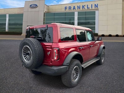 2026 Ford Bronco Outer Banks