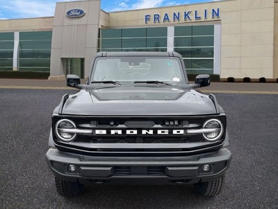 2026 Ford Bronco Outer Banks