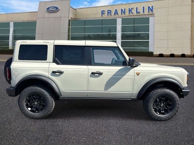 2026 Ford Bronco Badlands