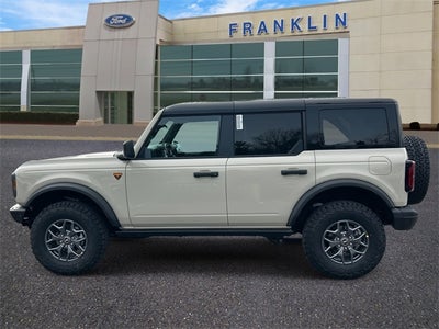 2025 Ford Bronco Badlands