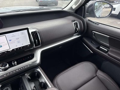 2027 Ford Expedition Max Platinum