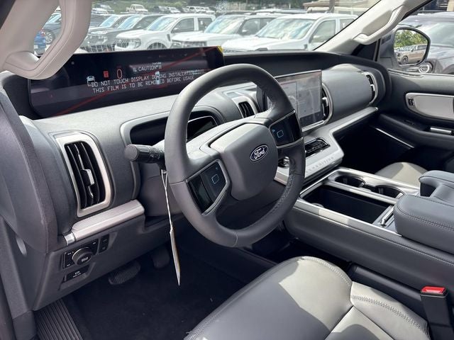 2027 Ford Expedition Active