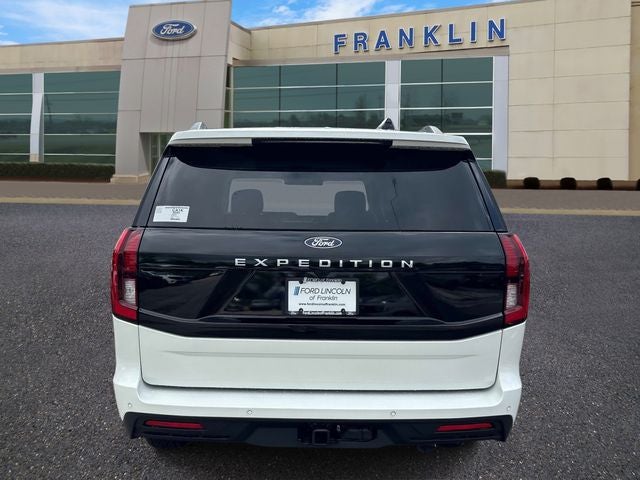 2027 Ford Expedition Active