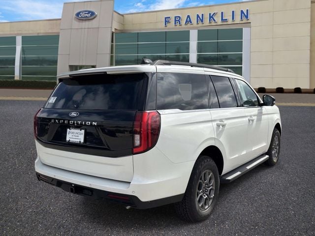 2027 Ford Expedition Active