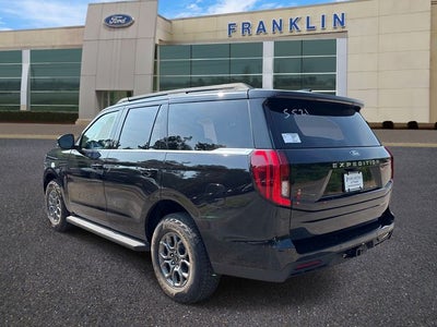 2027 Ford Expedition Active