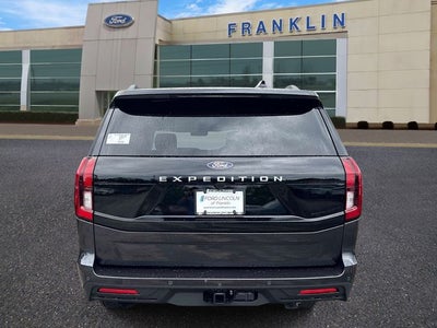 2027 Ford Expedition Active