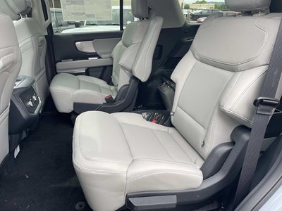 2027 Ford Expedition Active