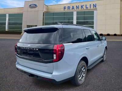 2027 Ford Expedition Active