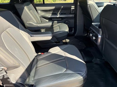 2023 Ford Expedition Platinum