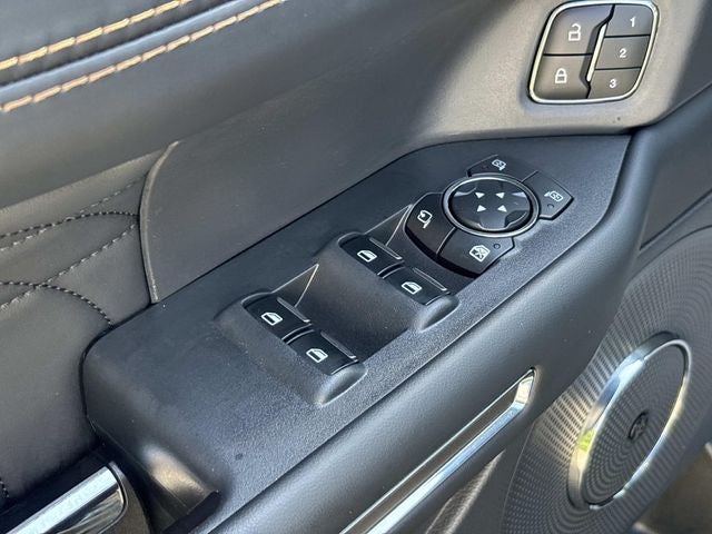 2023 Ford Expedition Platinum