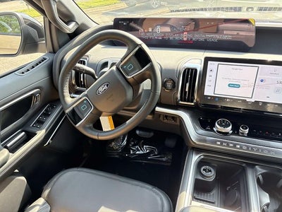 2027 Ford Expedition Platinum