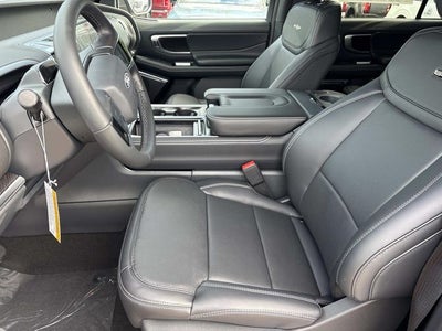 2027 Ford Expedition Platinum
