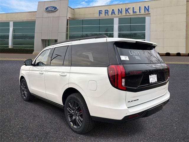 2025 Ford Expedition Platinum