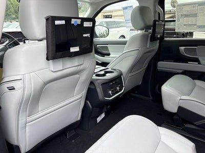 2027 Ford Expedition Platinum