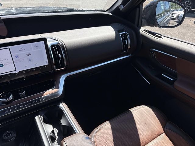 2027 Ford Expedition King Ranch