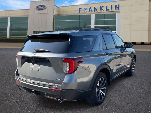 2023 Ford Explorer ST-Line