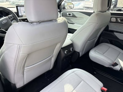 2027 Ford Explorer Platinum