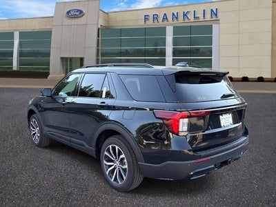 2027 Ford Explorer ST-Line