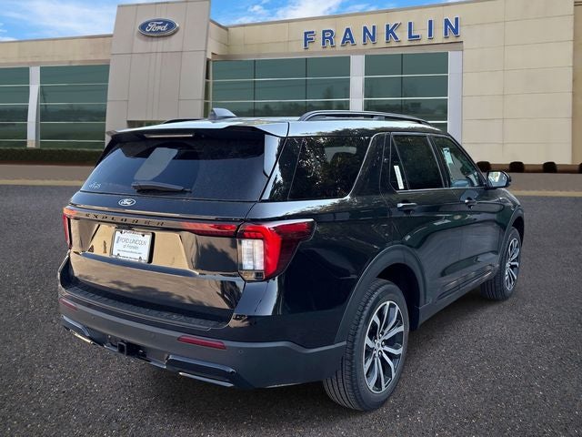 2027 Ford Explorer ST-Line