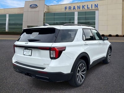 2026 Ford Explorer ST-Line