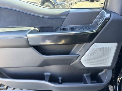 2027 Ford F-250SD Platinum