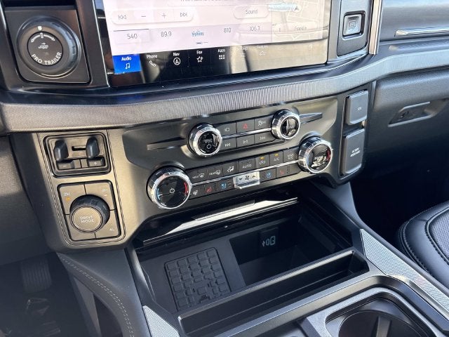 2027 Ford F-250SD Platinum