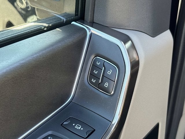 2027 Ford F-250SD Platinum