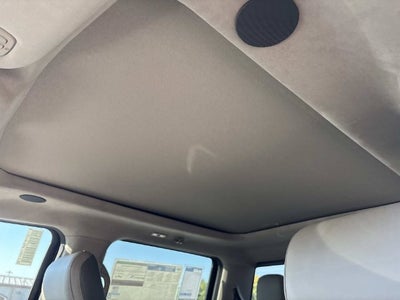 2027 Ford F-250SD Platinum