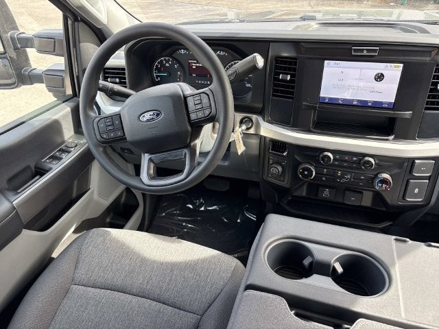 2027 Ford F-250SD XL