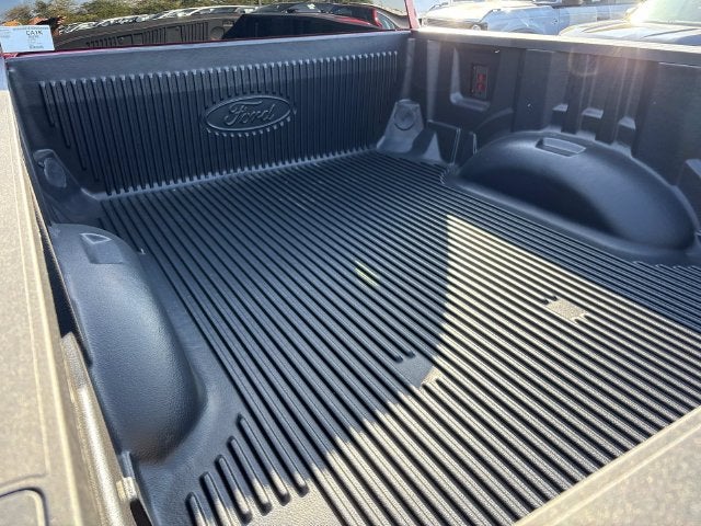 2027 Ford F-350SD Lariat