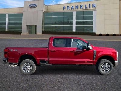 2027 Ford F-350SD Lariat