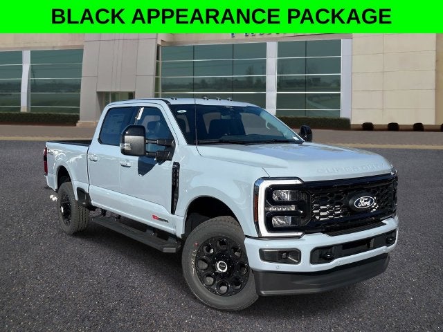 2027 Ford F-350SD Lariat